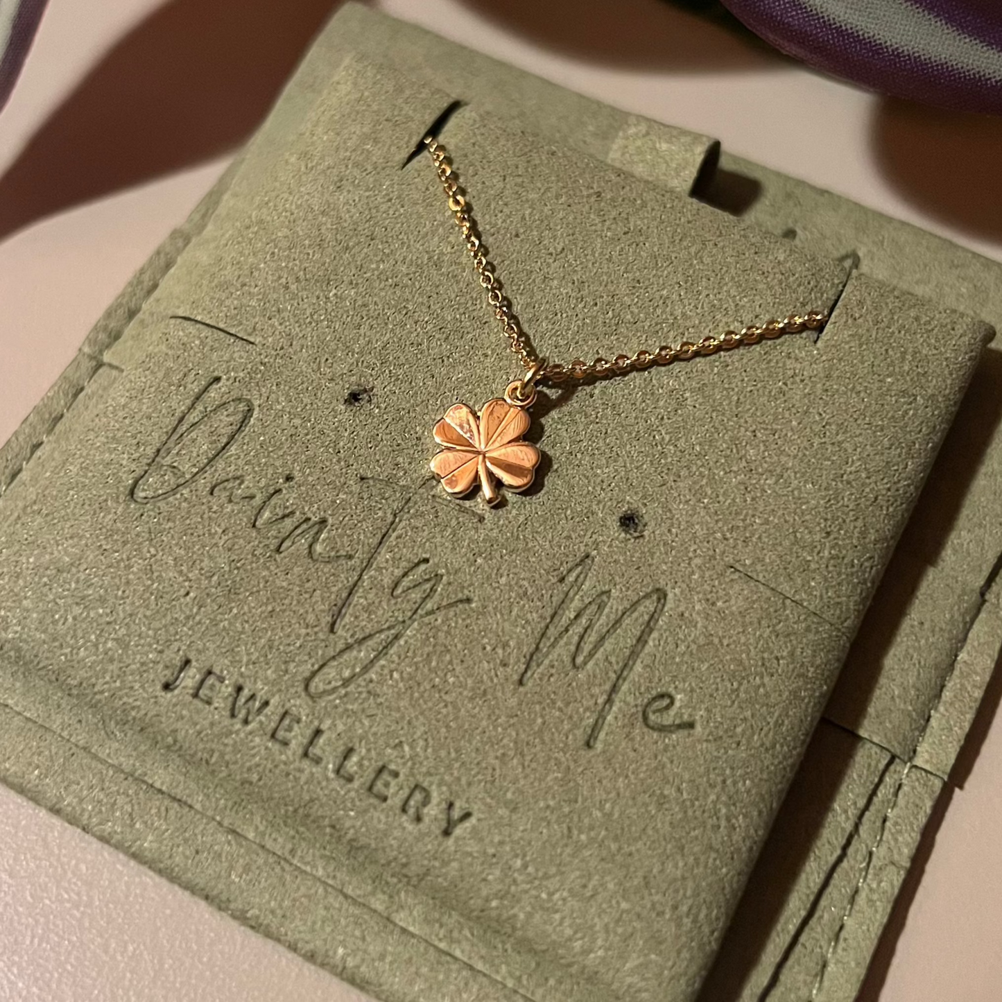 18k Gold Plated 18inch Necklace with 18k Gold Plated 4 Leaf Clover Pendant
