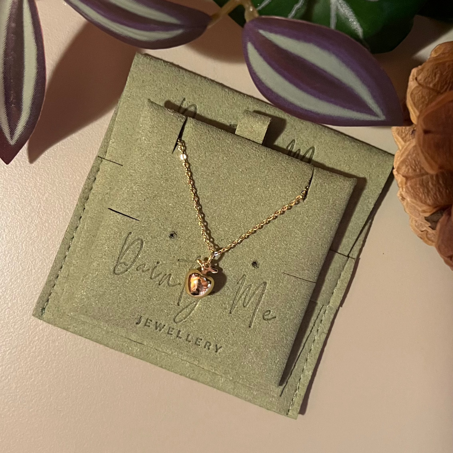 18k Gold Plated 18inch Necklace with 18k Gold Plated Apple Pendant