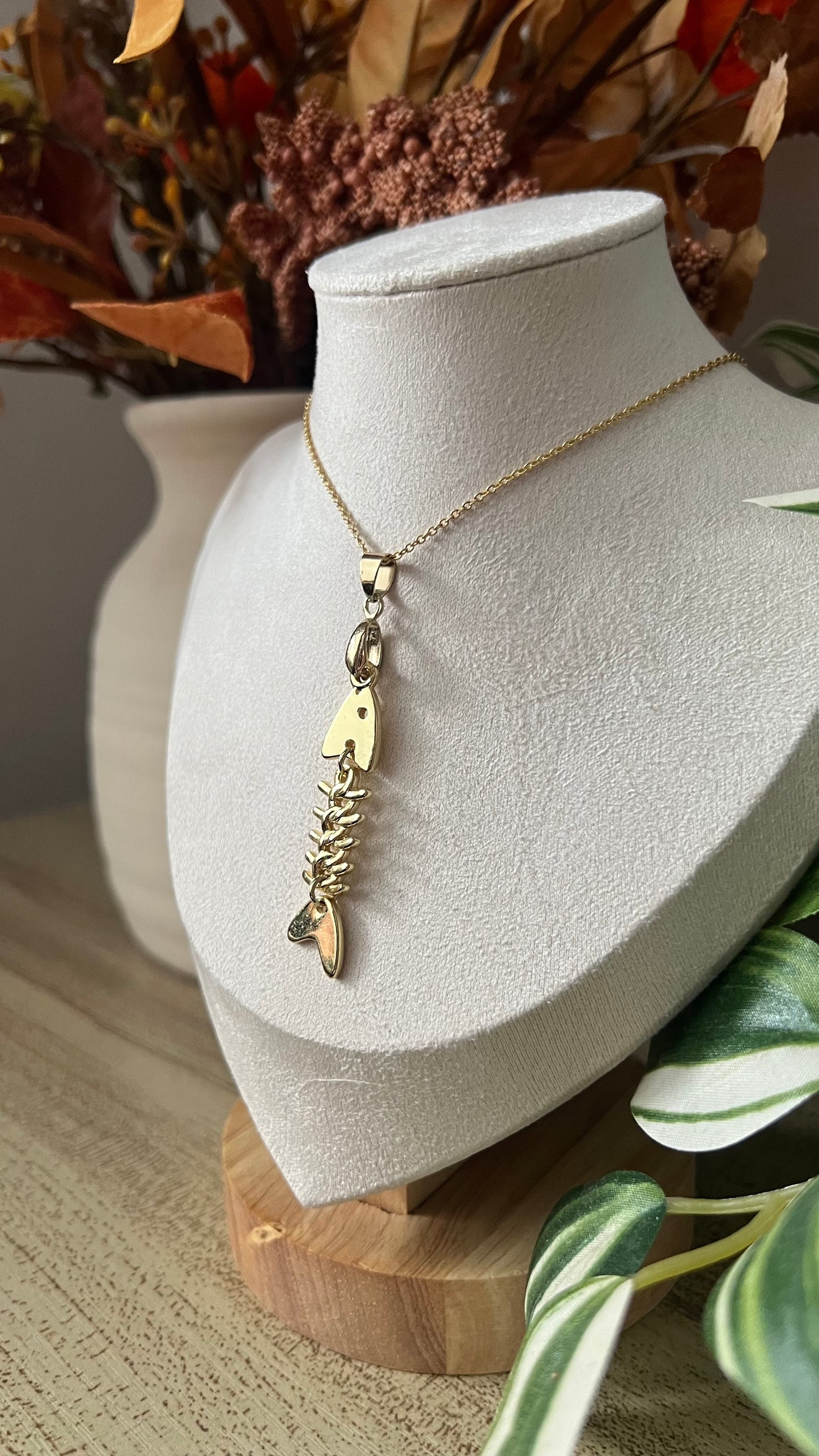 18k Gold Plated 18inch Necklace with 18k Gold Plated Fish Skeleton Pendant