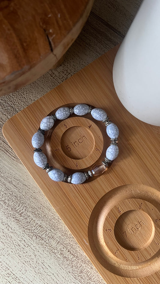 5 inch Beaded Bracelet - White with Pattern